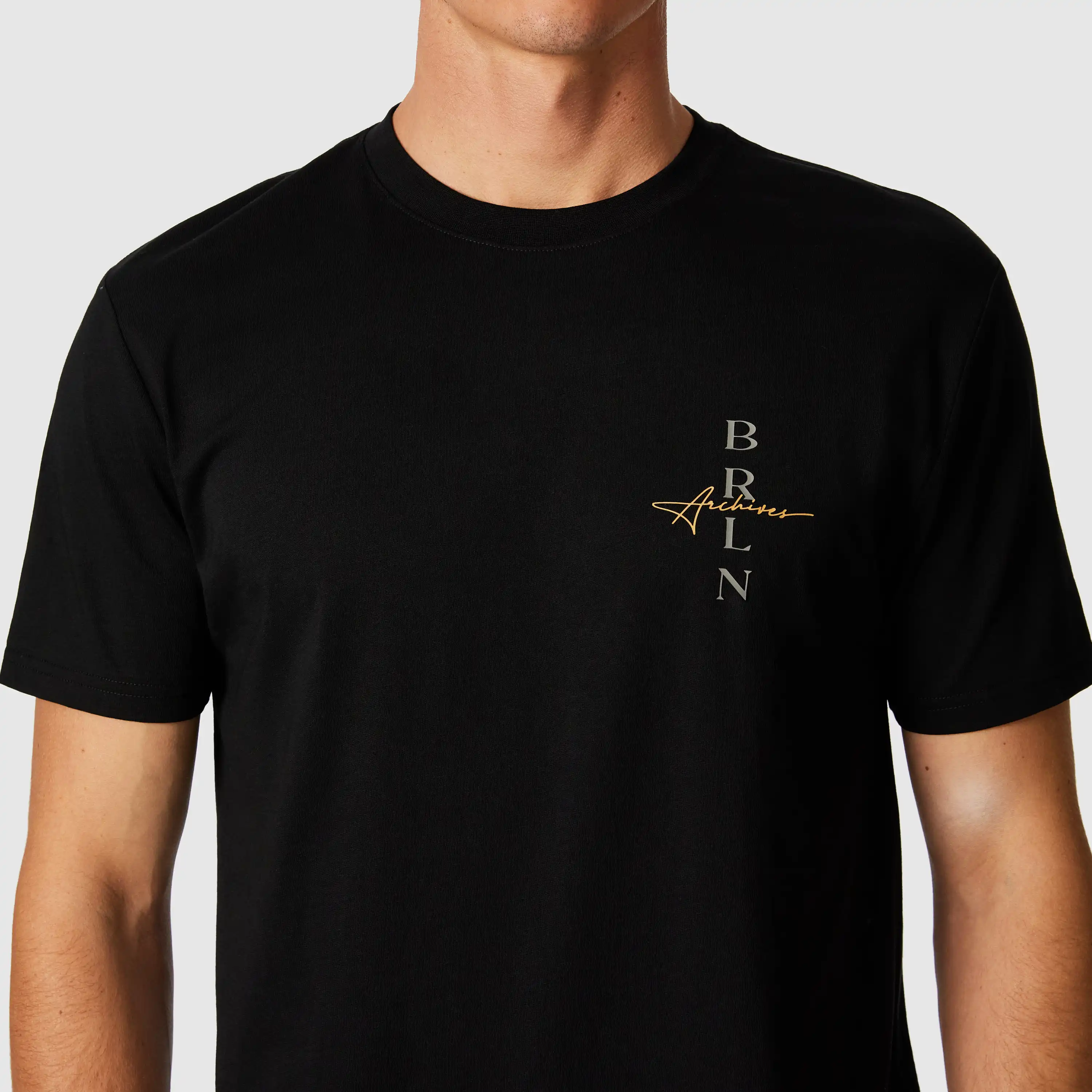 1735-black-jarrod-longline-crew-neck-tee-black-1.webp