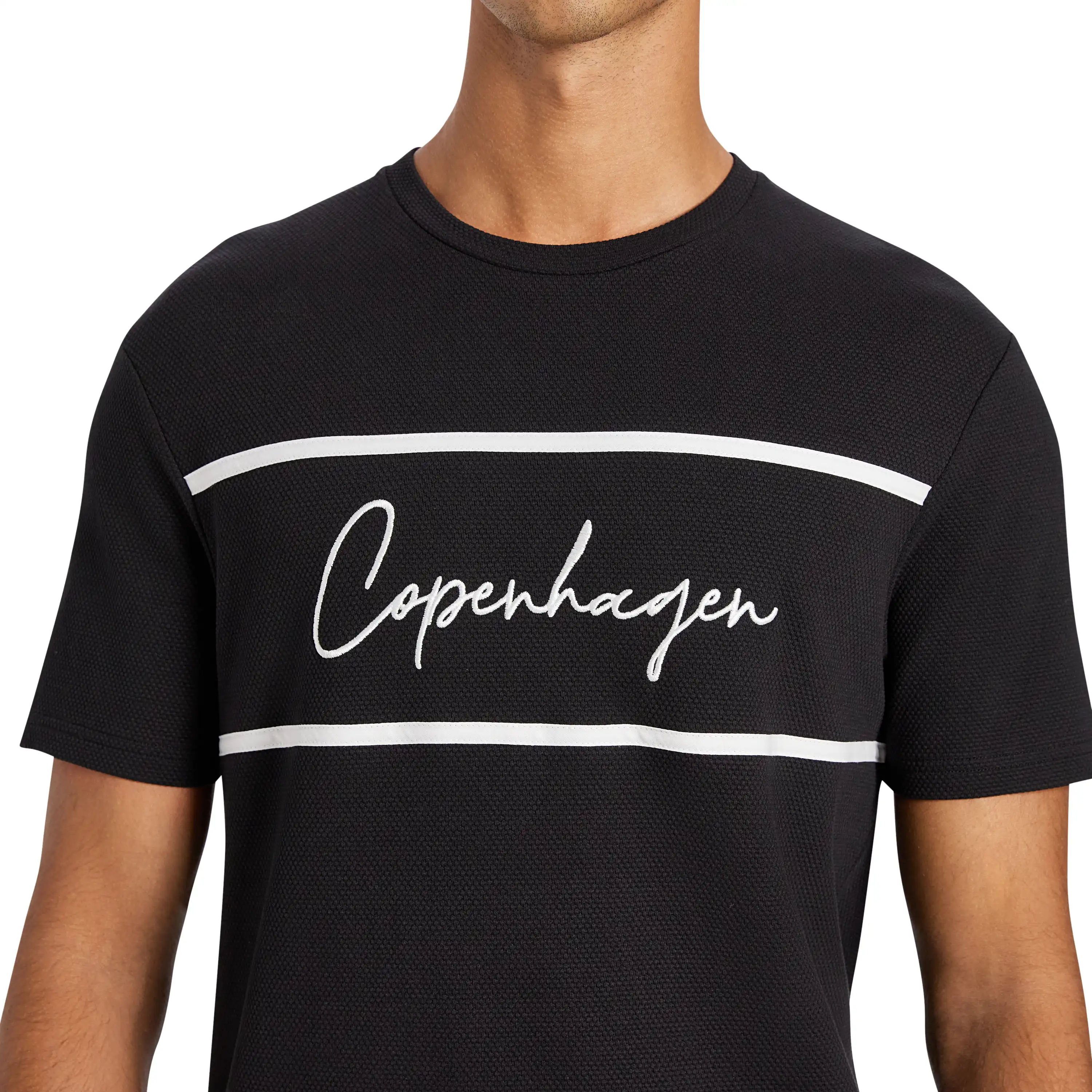 2163-black-soren-graphic-crew-neck-tee-black-1.webp