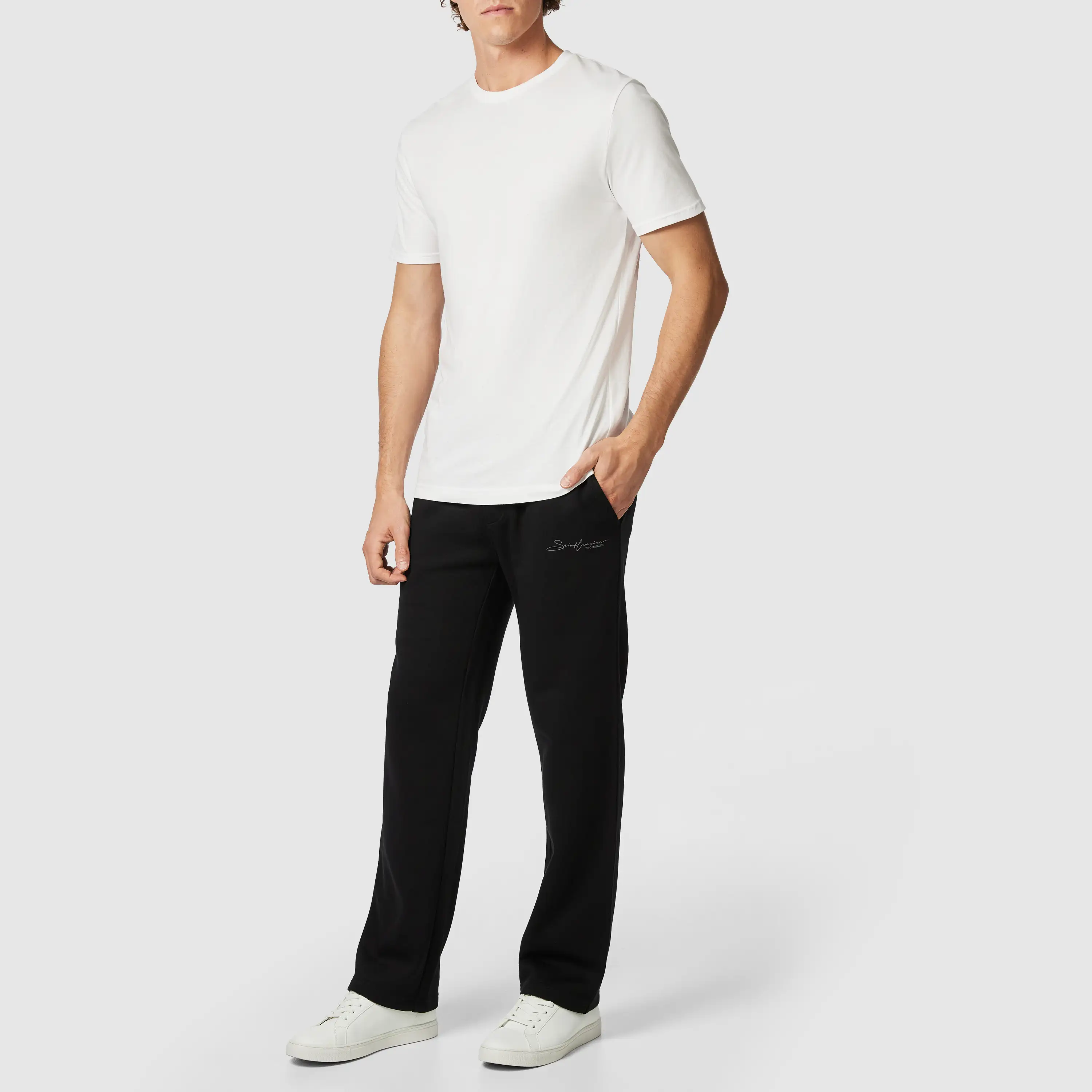 4105-black-levi-sweat-pant-black-1.webp