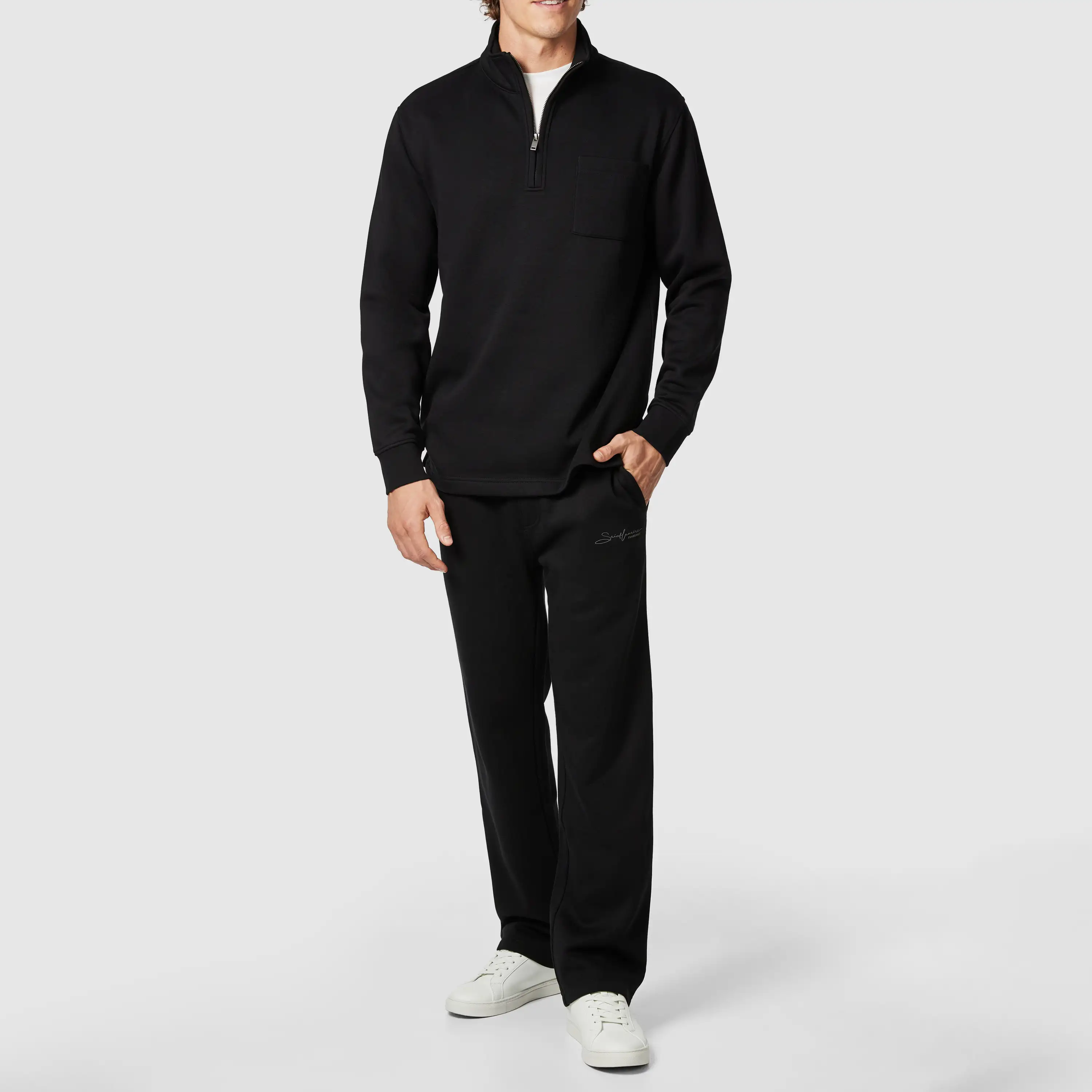 4105-black-levi-sweat-pant-black-1.webp