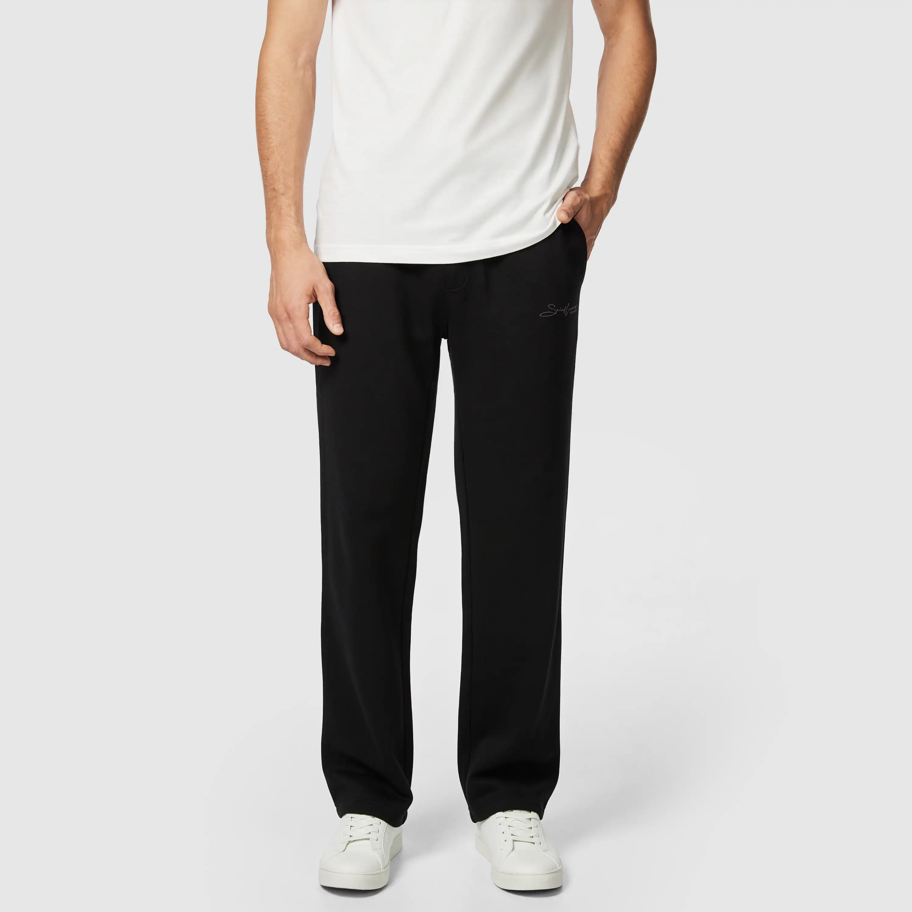 4105-black-levi-sweat-pant-black-1.webp