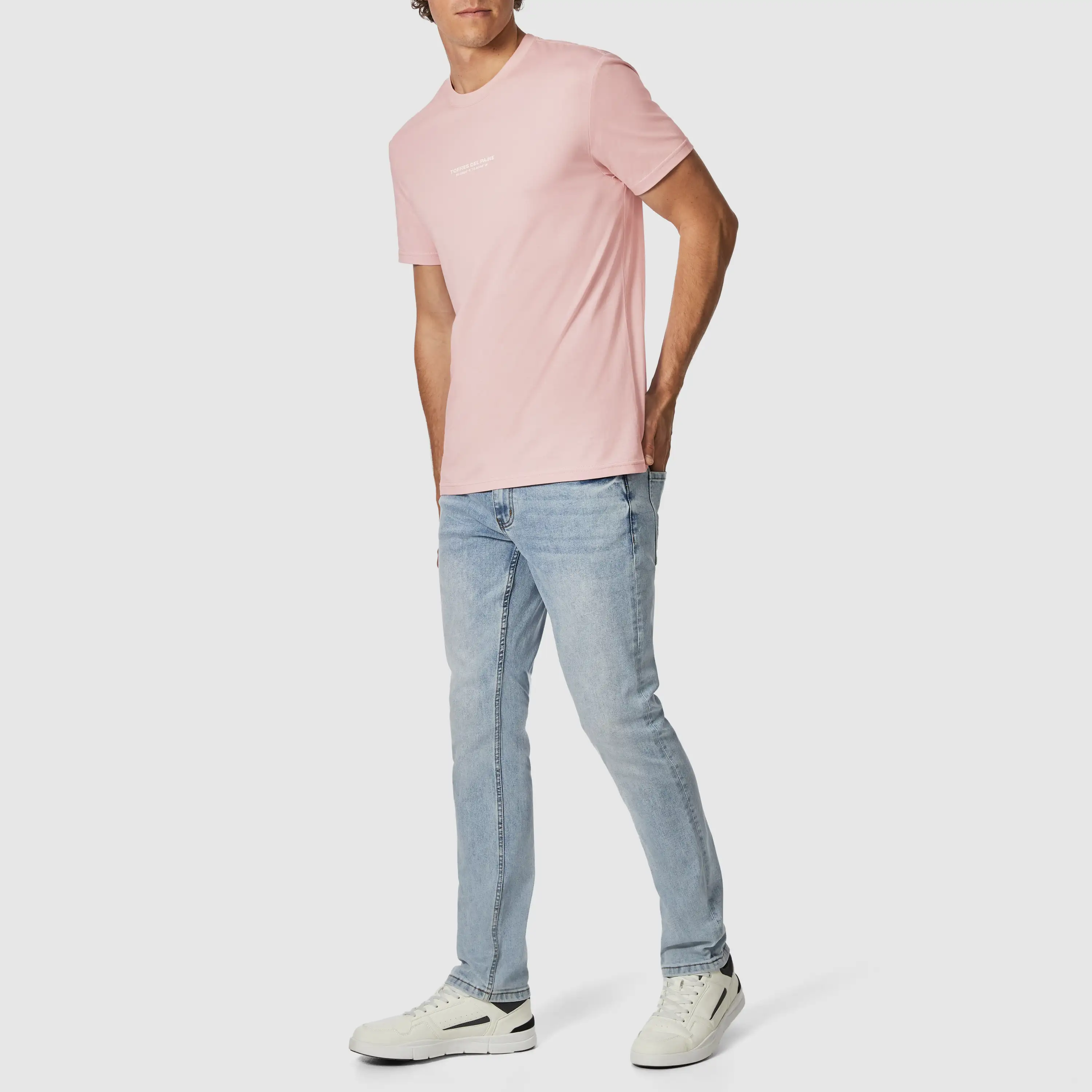 416-pink-herbie-graphic-crew-neck-tee-pink-1.webp