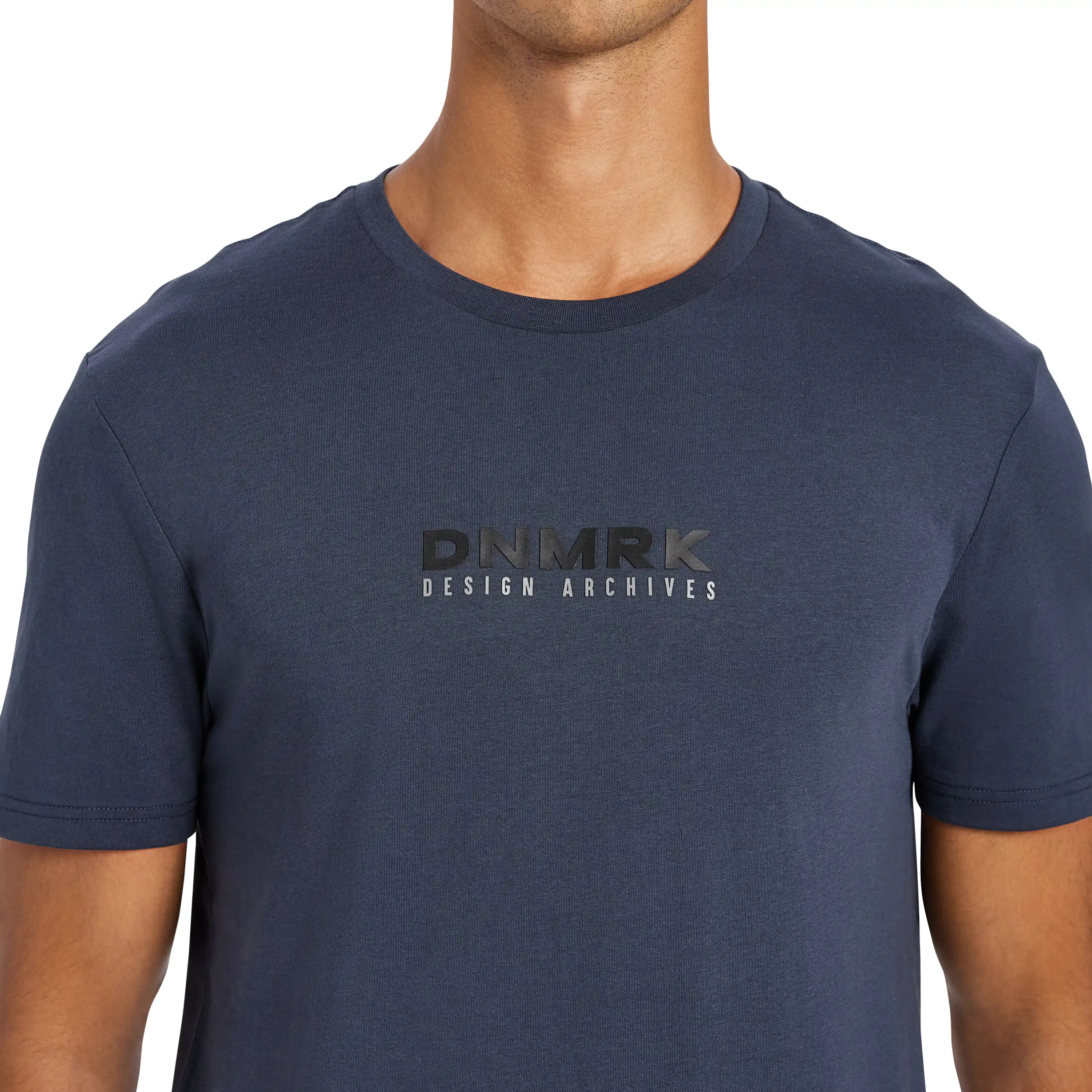 4456-steel-blue-vector-graphic-longline-crew-neck-tee-steel-blue-1.webp