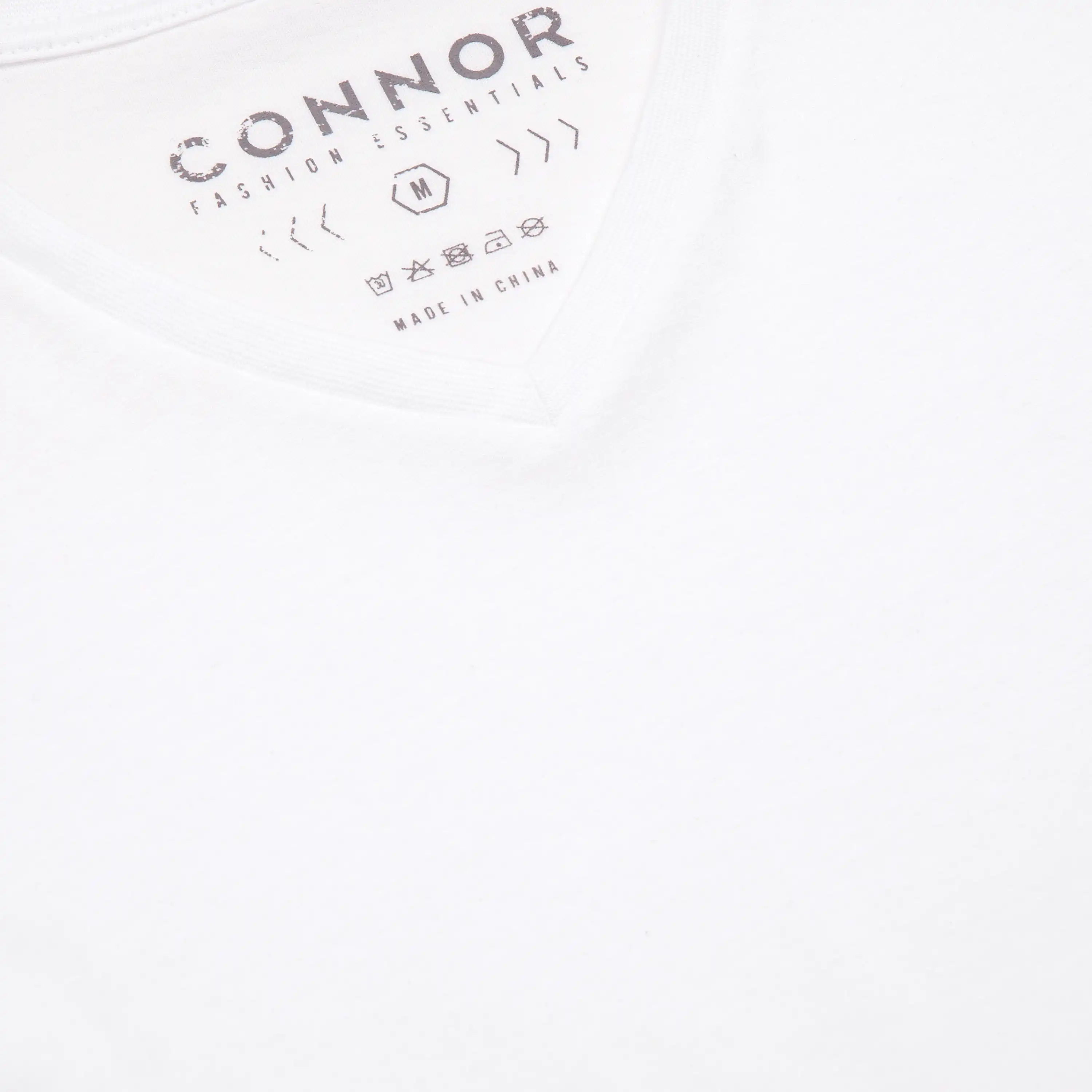 554-white-essential-v-neck-tee-white-1.webp